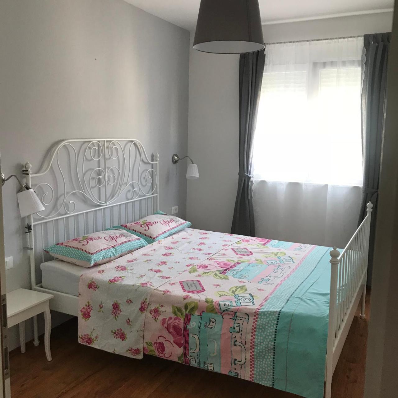 Apartmani Maksan ปาโกชตาเน ภายนอก รูปภาพ